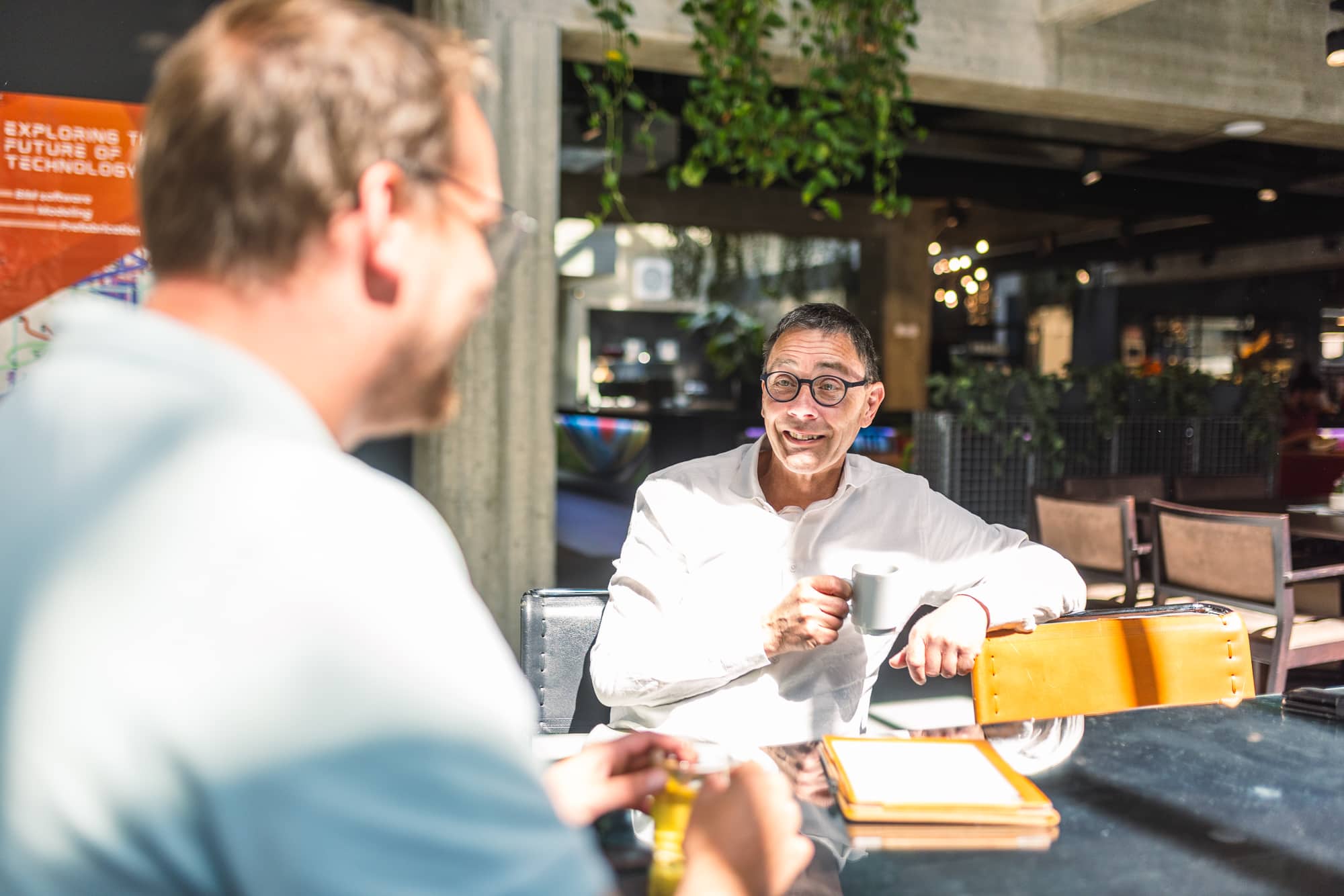 bedrijfsovername in gesprek met eijgen finance adviseur